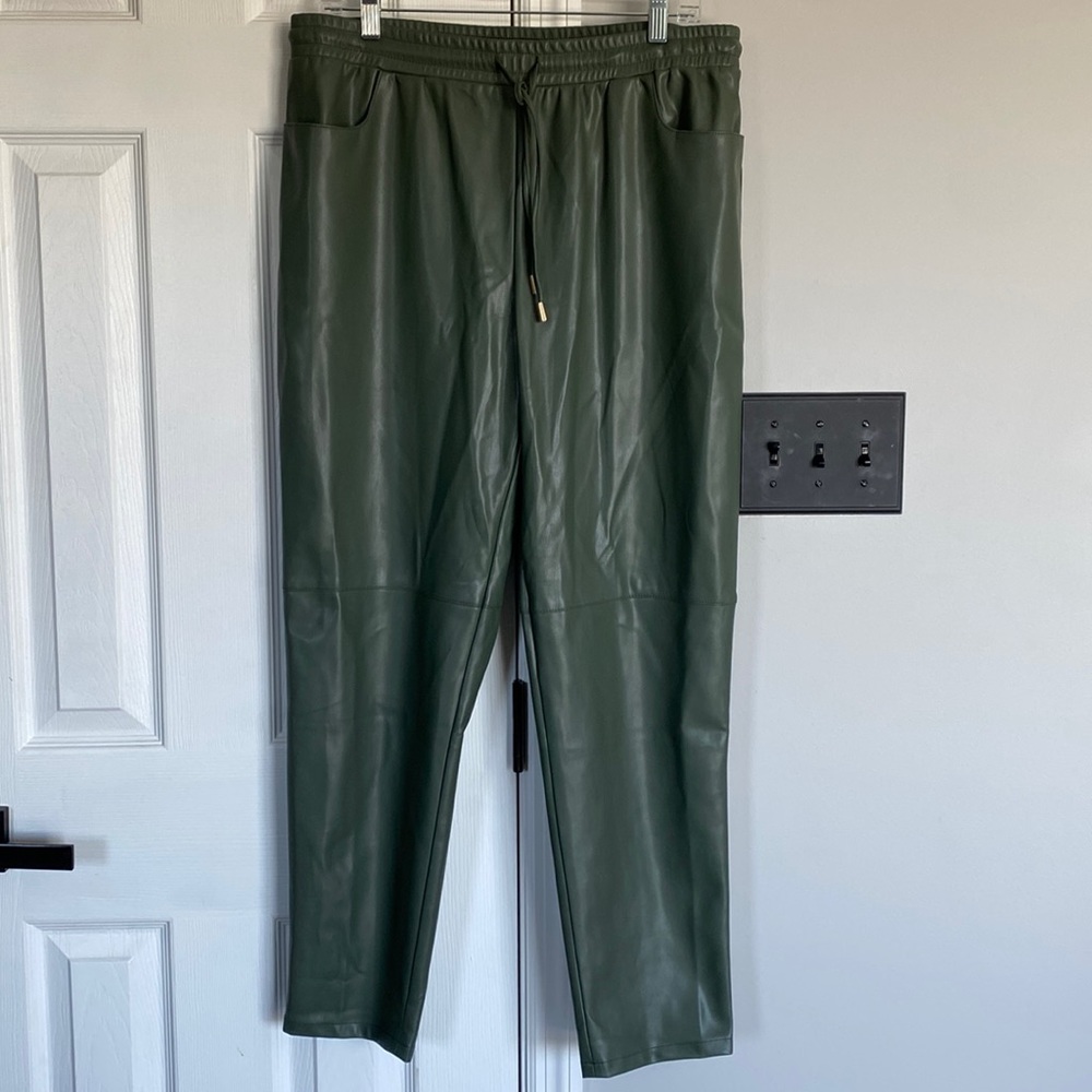 Candace Cameron Bure Faux Leather Pant